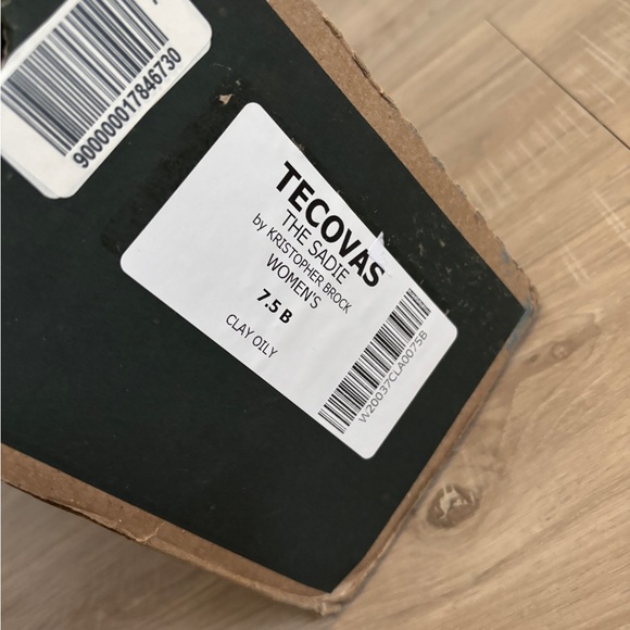 Tecovas - Sadie Clay Oily Nubuck - Picture 3 of 10